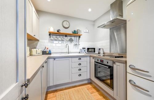 Mabe House | Morley's