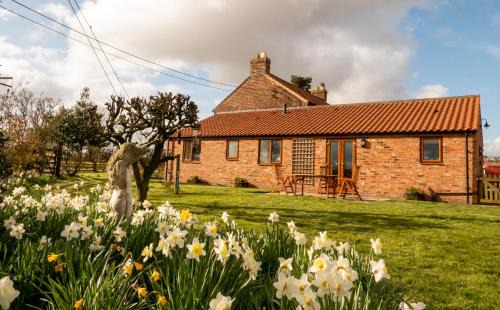 Thirsk House | Morndyke Cottage