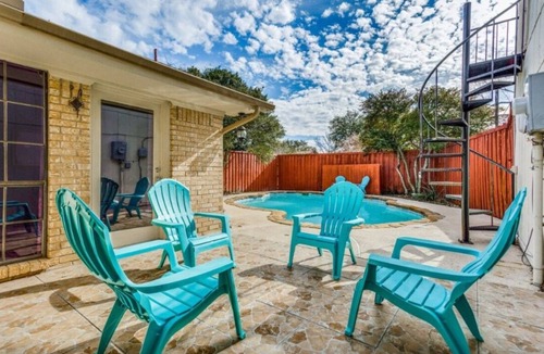 Richardson House | Morning Star: Tremendous 5-bedroom house with AC in Richardson