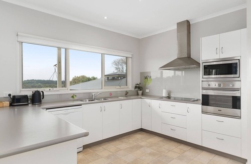 Main Ridge House | Morning Sun Vineyard 6 Bedroom