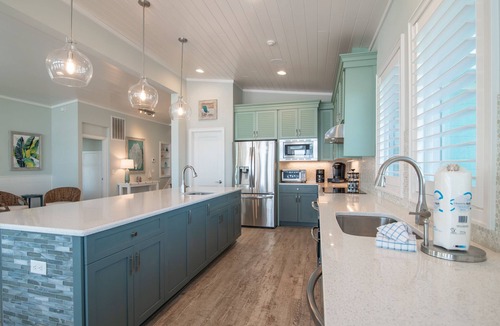 North Litchfield Beach House | Morning Tide Ocean Front with large deck on North Litchfield Beach