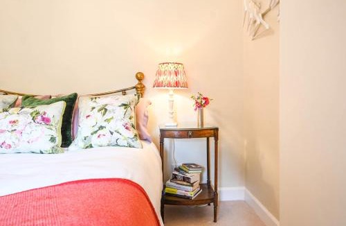 Boraston House | Morningside Cottage