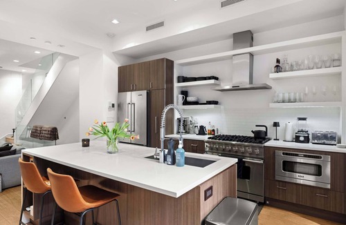 Manhattan Valley Condo | Morningside Manor by RoveTravel Upper Westside TH