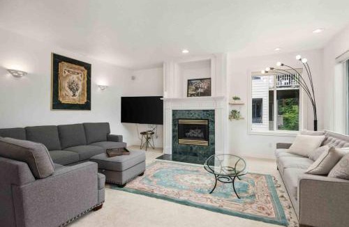 Bull Mountain House | Morningstar Manor