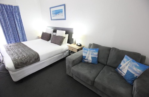 Mornington Hotel | Mornington Motel