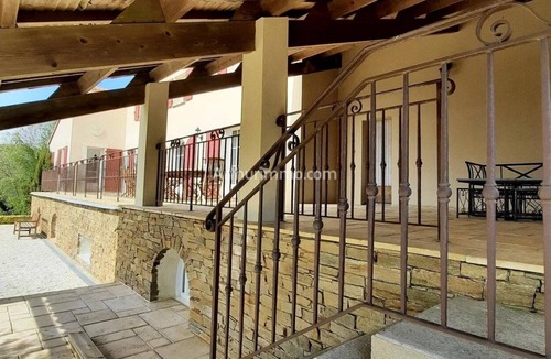 Saint-Michel-Mont-Mercure Villa | Morpheus The Key to Sleep