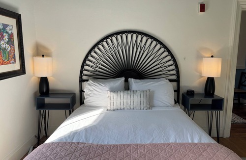 Parkside Hotel | Morrill Mansion | 3 | Self Check In | Parking