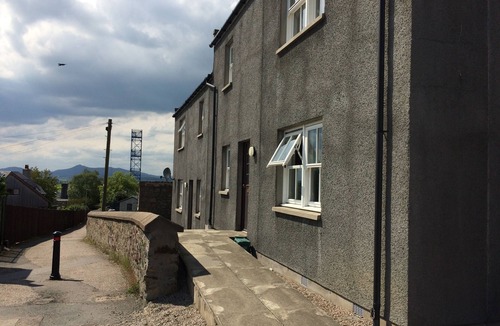 Oldmeldrum Apartment | Morris Gardens Apartments