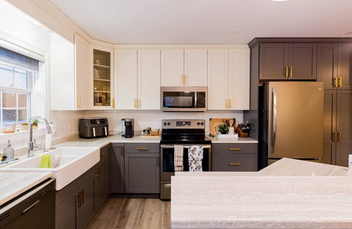 Georgetown House | Morrison’s Beach Road Island Retreat