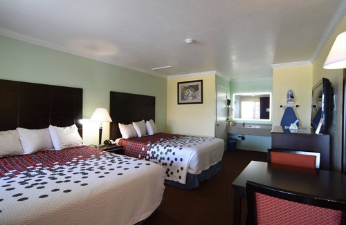Morro Bay Hotel | Morro Bay Beach Inn