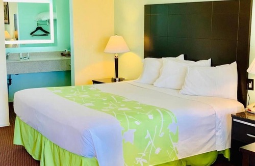 Morro Bay Hotel | Morro Bay Beach Inn