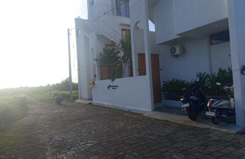 Kediri Hotel | Morroi Villas Tanah Lot