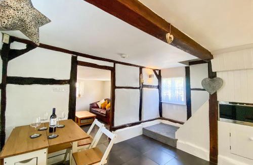 Marlborough House | Mortimer Cottage