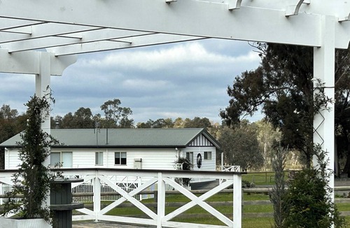 Heathcote Cottage | Mortley Cottage Farm Stay