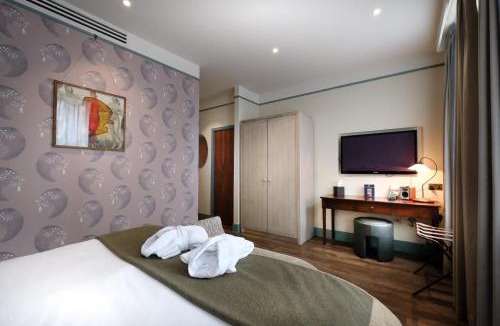 Bloomsbury Hotel | Morton Hotel