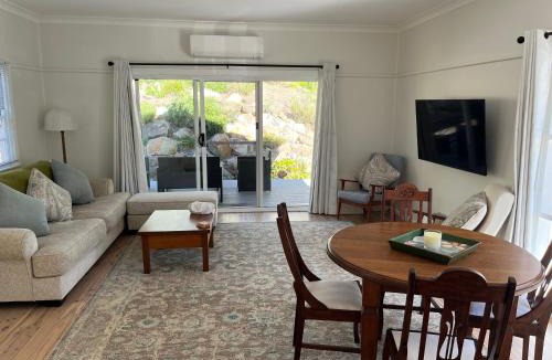 Moruya Heads House | Moruya Heads Constable Street