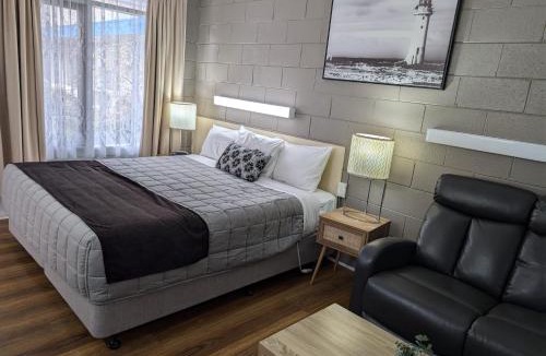 Morwell Hotel | Morwell Parkside Motel