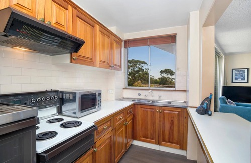 Mosman Apartment | Mosman - MOS72 Prince Street - Modern 1BR with Balcony Between Mosman Cremorne Junctions