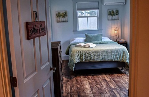 Goshen House | Moss Creek/Brook Road Inn