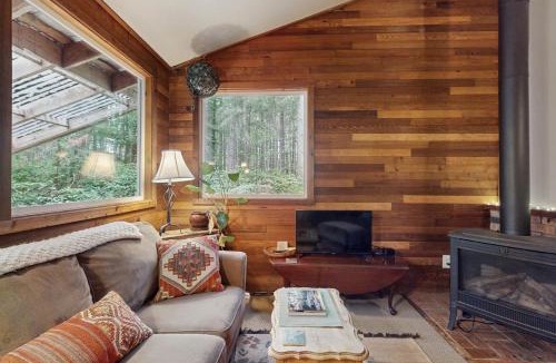 Langley House | Moss & Moon Cottage