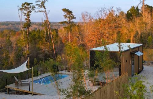 Oakhurst House | Moss - Zen Mirror Cabin, Pool, Sunset Views, Firepit