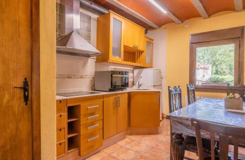 Les Iglesies Apartment | Mossen Batista Faig