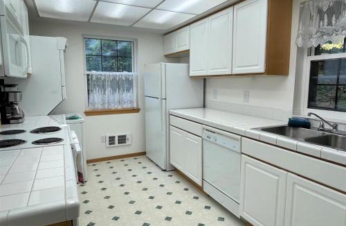 Packwood House | Mossy Moose Cabin