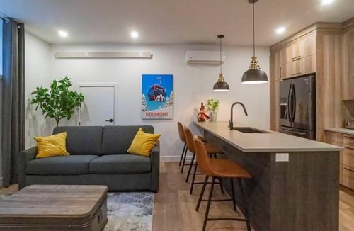 Bromont Apartment | Most beautiful condo 101 in Bromont Vieux