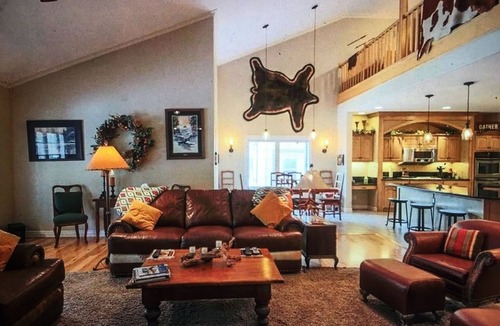 Pagosa Springs House | Most of April-super low price of 219 for 5000 square feet of luxury