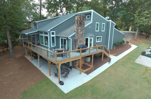 Gainesville House | Most Primo Spot on Lanier - Family Fun & Location, Location, Location!