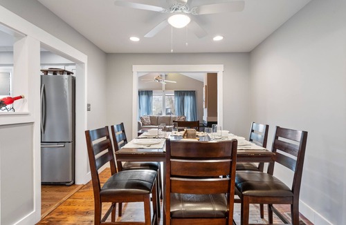 North Raleigh House | Most Sought-After Area! 4-BR w/Gym & Fire Pit!