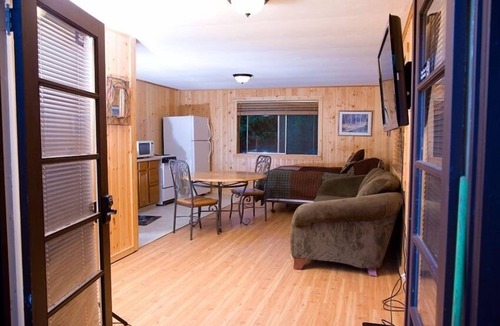 Galice House | Most Spectacular River Front House on the Rogue River