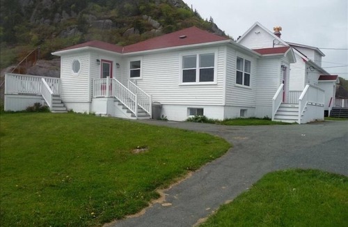 St. John's House | Most Unique Vacation Home in St. John's!