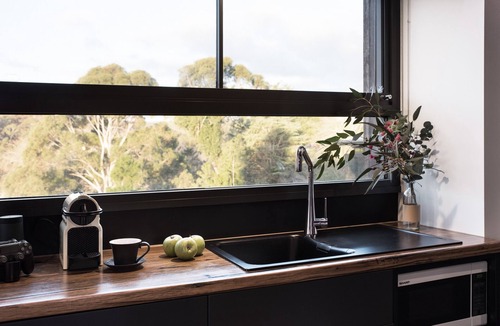 Hepburn Cottage | Most Wishlisted Accommodation in Victoria