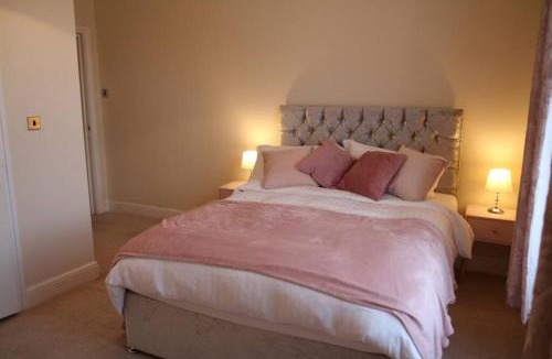 Llandudno Apartment | Mostyn Villa 2 Free Private Parking
