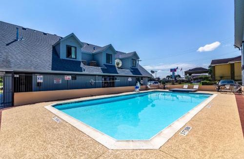 Alvin Hotel | Motel 6-Alvin, TX