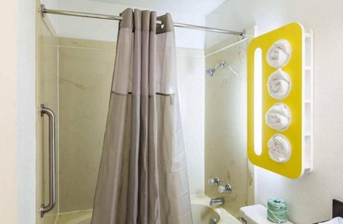 Caddo Valley Hotel | Motel 6 Arkadelphia, AR