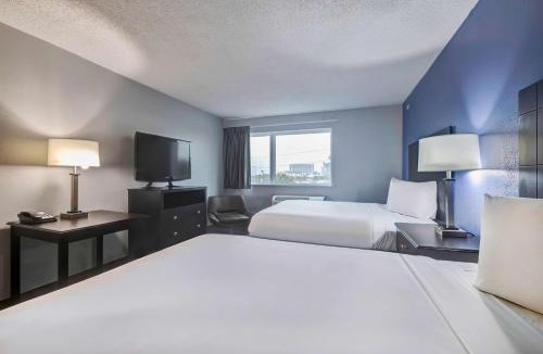 Central Arlington Hotel | Motel 6 Arlington TX Entertainment District