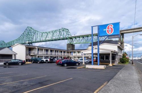 Astoria Hotel | Motel 6-Astoria, OR