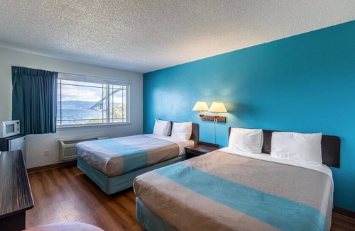 Astoria Hotel | Motel 6 Astoria, OR