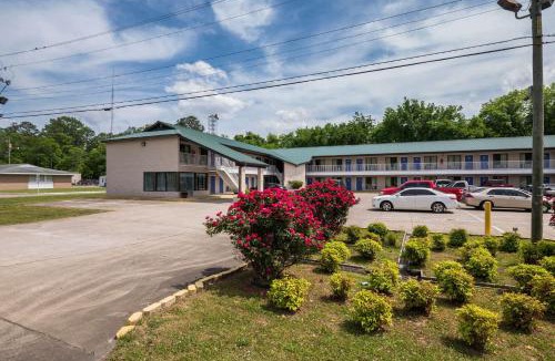 Gadsden Hotel | Motel 6-Attalla, AL