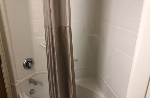 Avoca Hotel | Motel 6 Avoca, IA