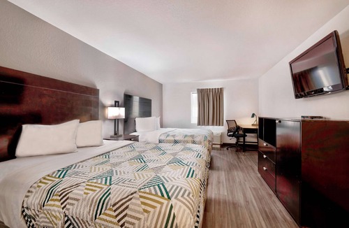 Bartlesville Hotel | Motel 6 Bartlesville, OK
