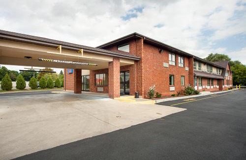 Binghamton Hotel | Motel 6-Binghamton, NY