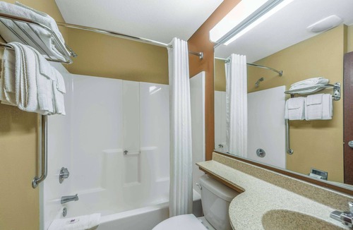 Breaux Bridge Hotel | Motel 6 Breaux Bridge, La