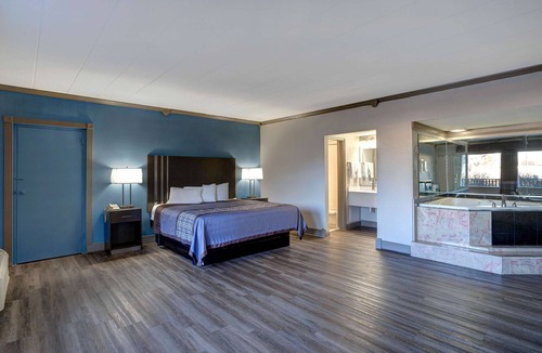 Burlington Hotel | Motel 6 Burlington, NC