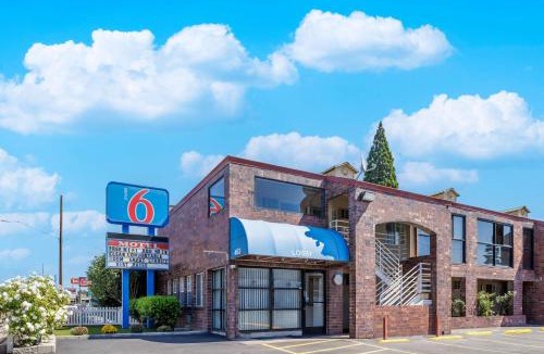 Canby Hotel | Motel 6-Canby, OR