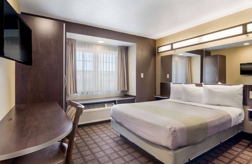 Canton Hotel | Motel 6 Canton, GA