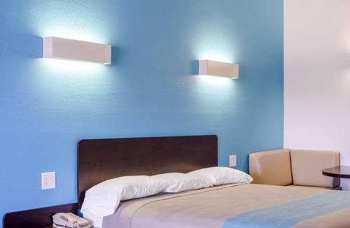 Canton Hotel | Motel 6 Canton, TX