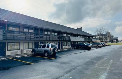 Cedar Rapids Hotel | Motel 6-Cedar Rapids, IA